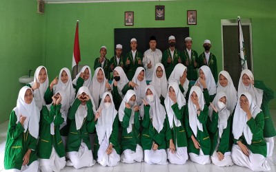 Pelantikan Pengurus OSIS MA Al Mujahidin Samarinda Periode 2023-2024